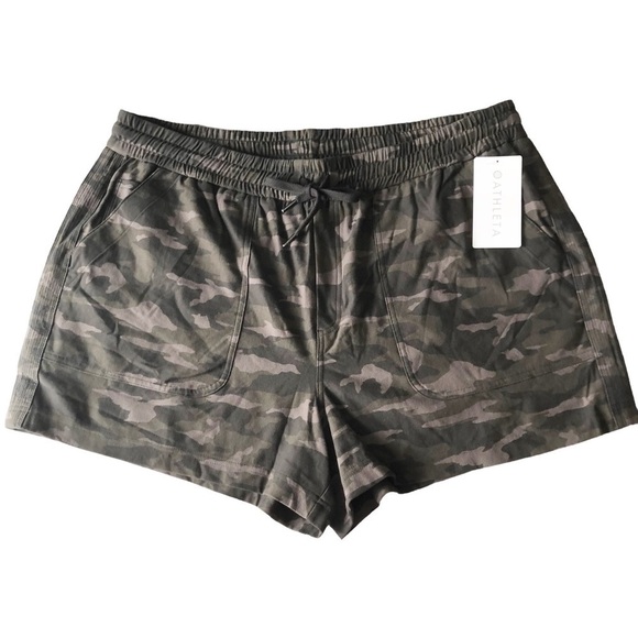 Athleta NWT Women’s FARALLON Green Camo Active Shorts Size 22 - Picture 5 of 13